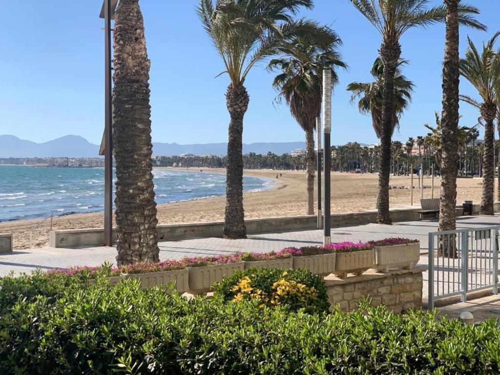 Salou#Mar Adentro Apartment Bagian luar foto